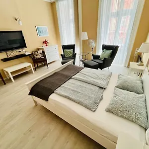 Apartament Academy - Elegant Place Next To The Parliament